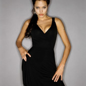 Angelina Jolie