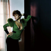 Eva Mendes