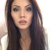 Nathalie Volk