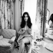 Anne Hathaway 