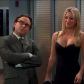 Kaley Cuoco 