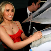 Hayden Panettiere 