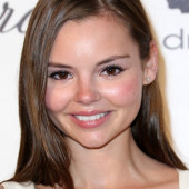Eline Powell 