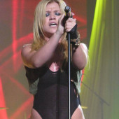 Kelly Clarkson