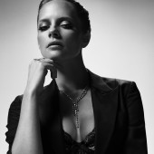 Marley Shelton
