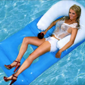Tara Reid