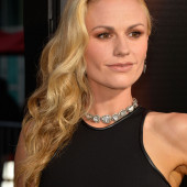 Anna Paquin