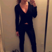 Bella Thorne