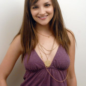 Rachael Leigh Cook