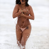 Sundy Carter