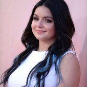 Ariel Winter 