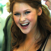 Renee Olstead 