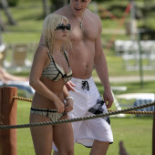 Elisha Cuthbert