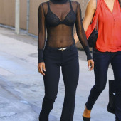Halle Berry 
