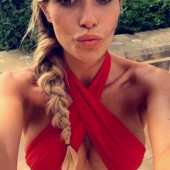 Samantha Hoopes 
