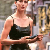 Carrie-Anne Moss