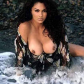 Rebecca Ferratti