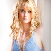 Abigail Hawk nude