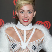Miley Cyrus 