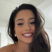 Alena Yildiz