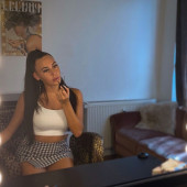 Alessia Millane Herren 