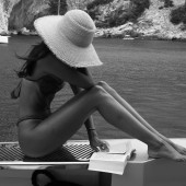 Alexandra Saint Mleux