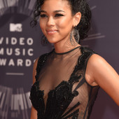 Alexandra Shipp 