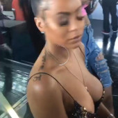 Alexis Skyy nip slip