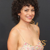 Alia Shawkat hot
