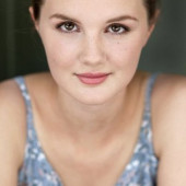 Alina Stiegler ausschnitt