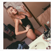 Alissa Violet 