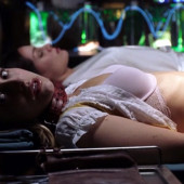 Allison Mack sexy scene