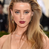 Amber Heard nude pics