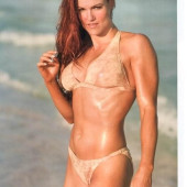 Amy Dumas