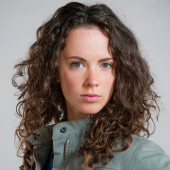Amy Manson