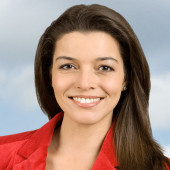 Ana Plasencia fake