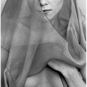 Anna Friel