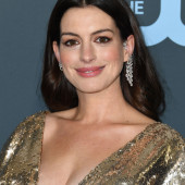 Anne Hathaway