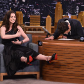 Anne Hathaway feet