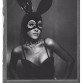Ariana Grande sexy