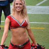 Ashlee Figg body
