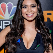 Auli'i Cravalho 