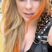 Avril Lavigne