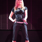 Avril Lavigne
