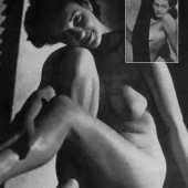 Yvonne De Carlo 