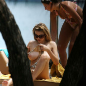 Keeley Hazell