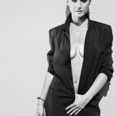 Emmanuelle Chriqui