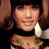 Barbi Benton