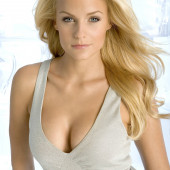 Mirjam Weichselbraun