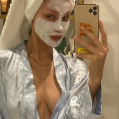 Bella Hadid